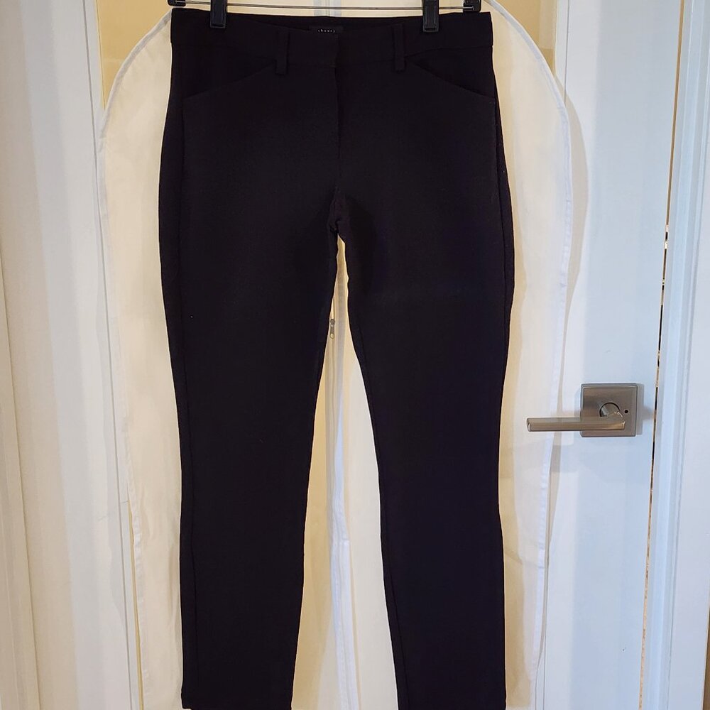 Excellent!!| US SZ 2| Theory: Black Stretchy Light-weight Pants